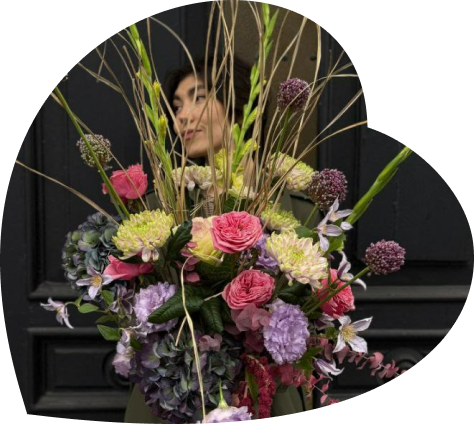 Студия цветов и декора SISTERS